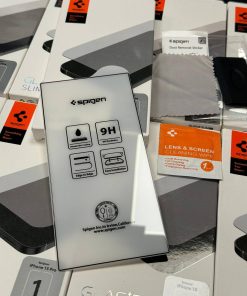 گلس اسپیژن glass spigen